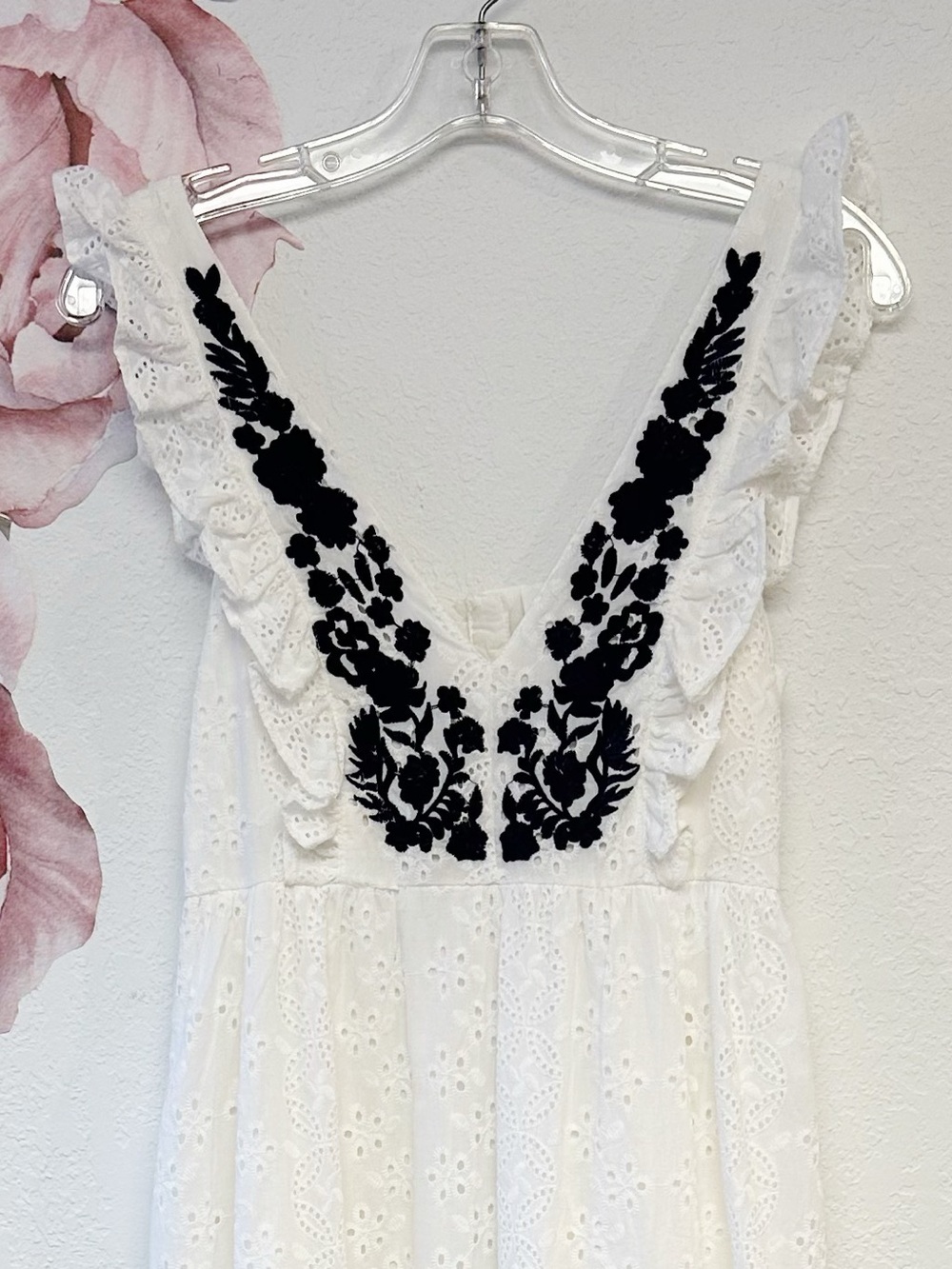 Allison New York Anthropologie white Eyelet Navy Embroidered Midi Dress XSmall - Picture 6 of 14
